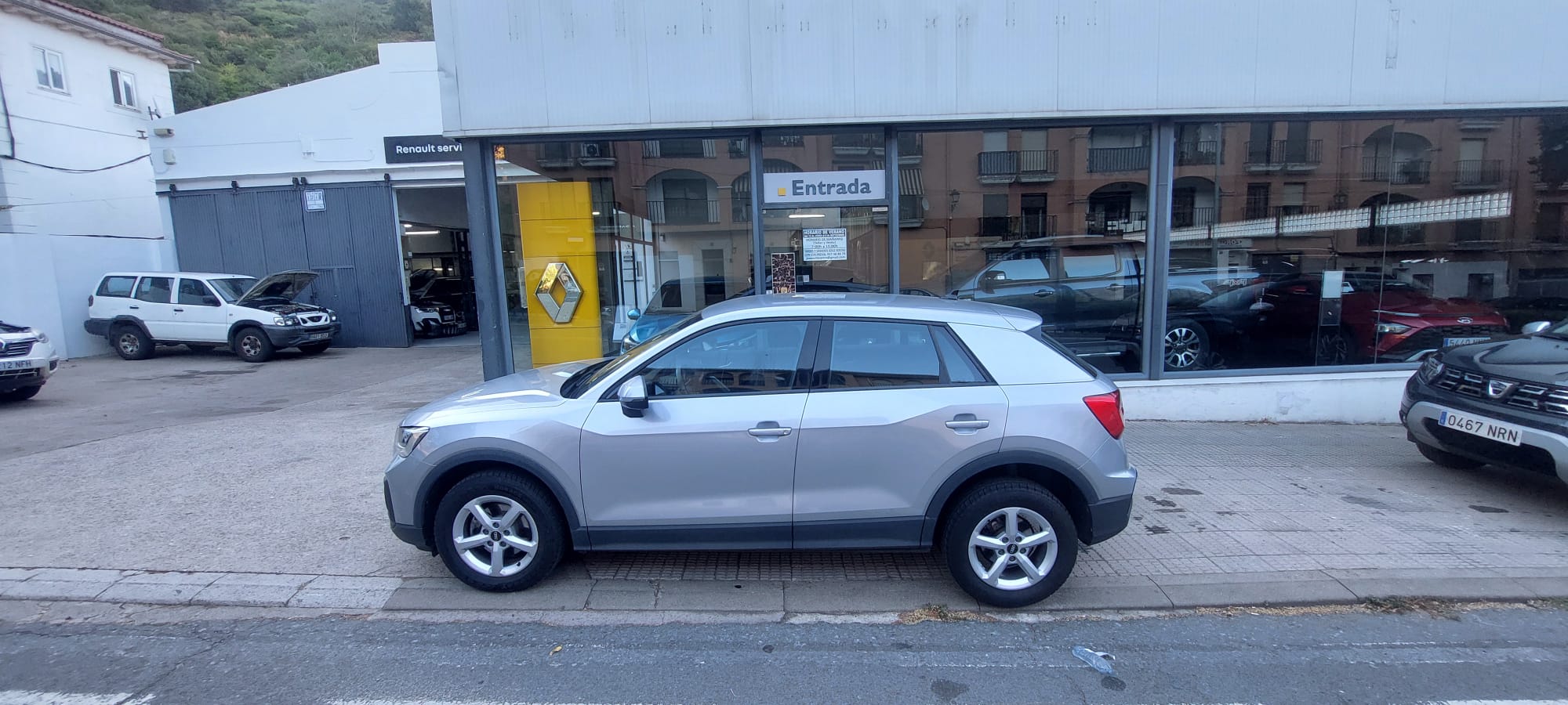 Audi Q2 1.0 110CV miniatura 2